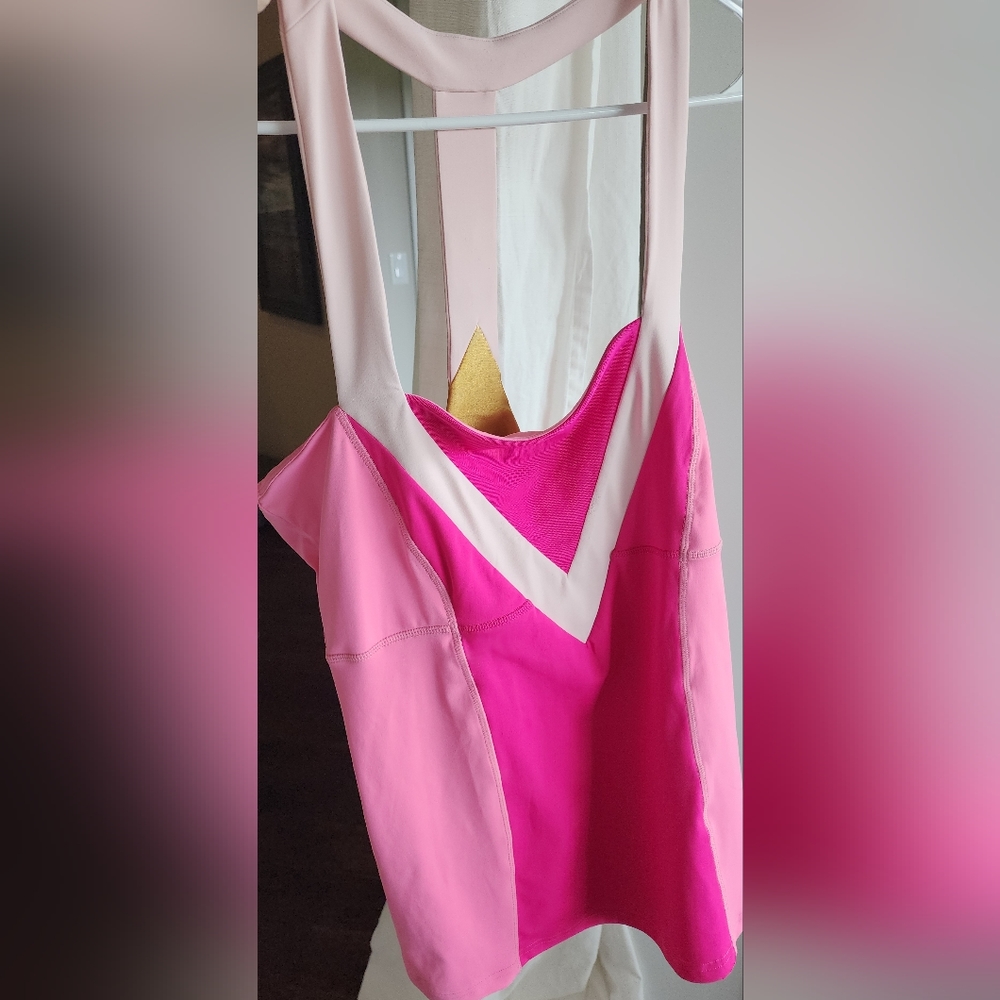 Crowned Athletics XXL Beauty Sleep Top